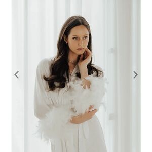 NEW | Feather Bridal Robe